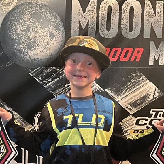 Briggs at Moon Outdoor